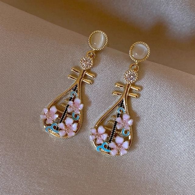 Floral Enamel Pipa Earring Drop