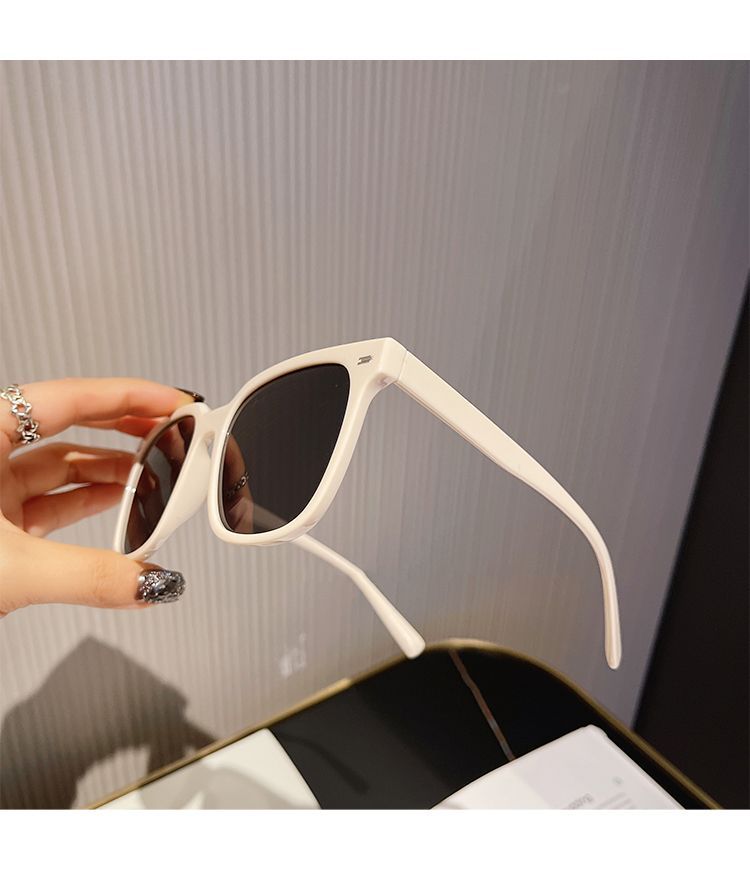Resin Square Sunglasses