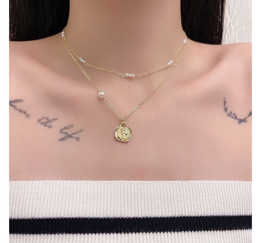 Faux Pearl Floral Necklace
