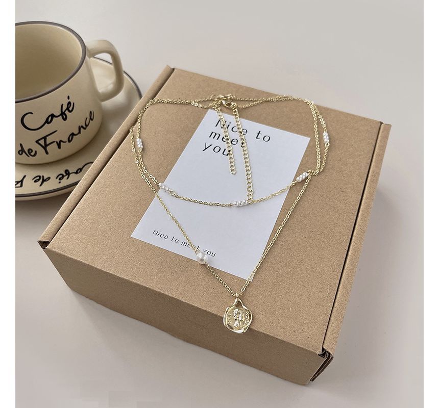 Faux Pearl Floral Necklace