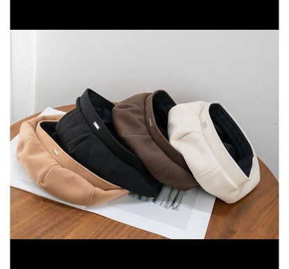 Sample Metal Tag Beret
