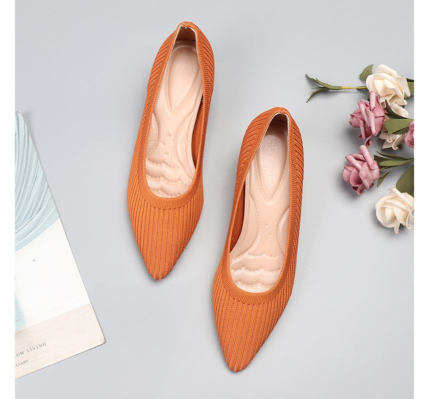 Pointy-Toe Knit Wedge Heel Pumps