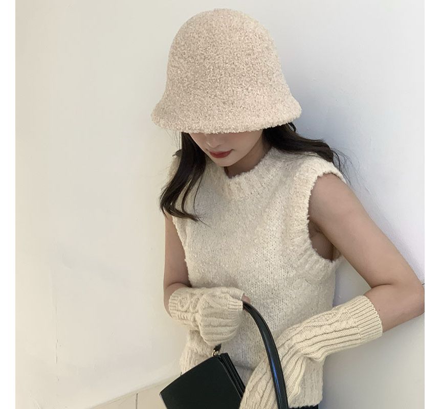 Sample Chenille Plain Bucket Hat