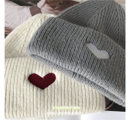 Embroidered Knit Beanie Heart