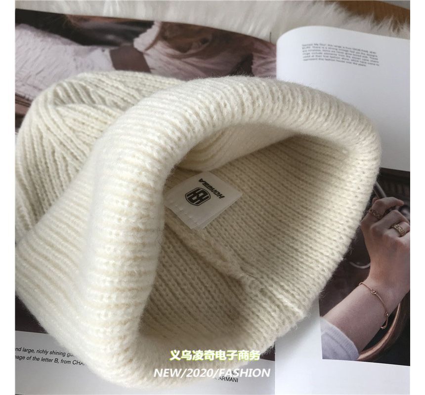 Embroidered Knit Beanie Heart