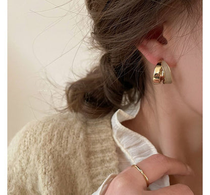 Sample Alloy Open Hoop Earring