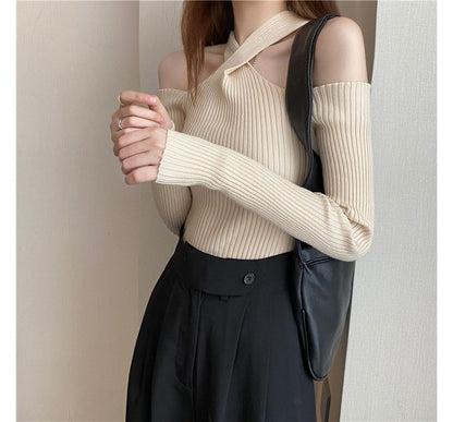 Cold-Shoulder Top Halter Plain Knit Long-Sleeve