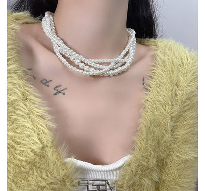 Faux Choker Layered Pearl