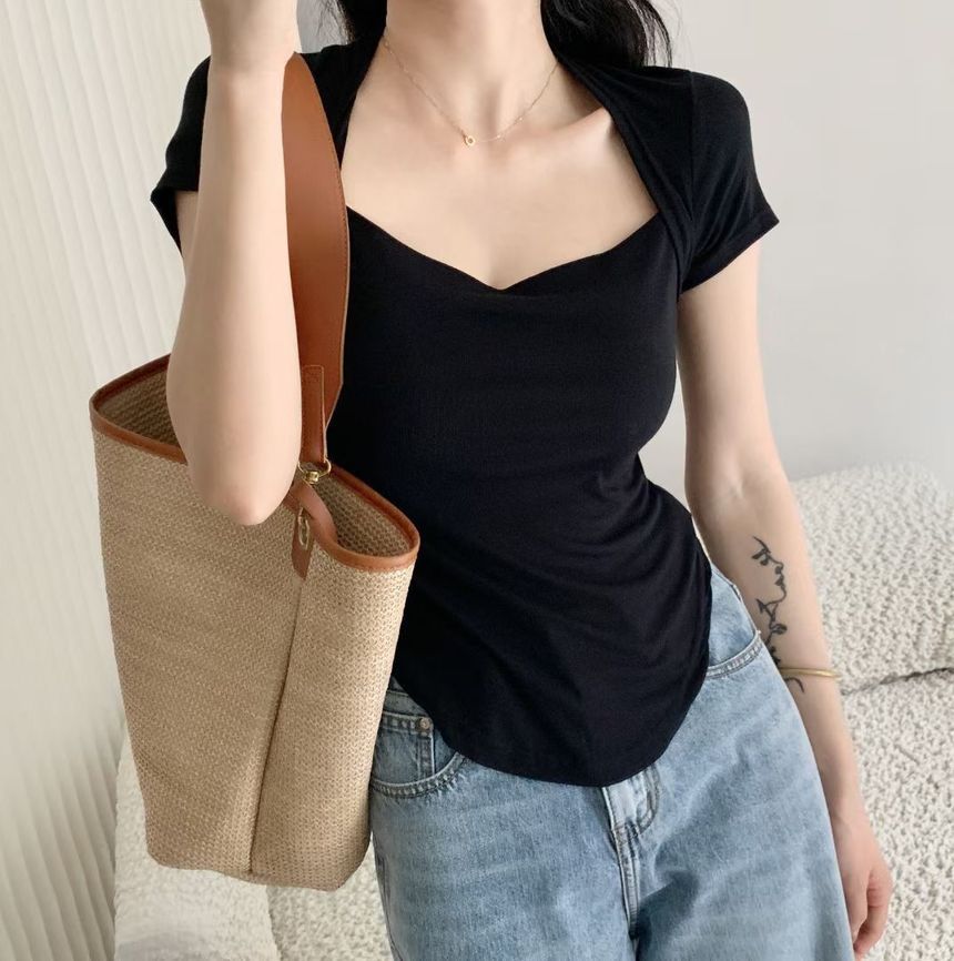 T-Shirt Neck Square Plain Short-Sleeve