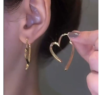 Earring Heart Through Alloy