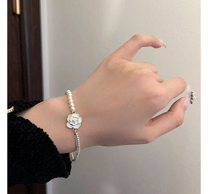 Floral Alloy Bracelet Faux Pearl