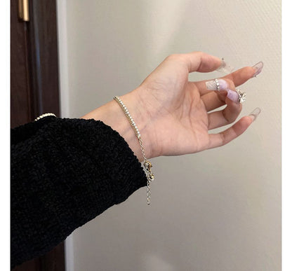 Floral Alloy Bracelet Faux Pearl