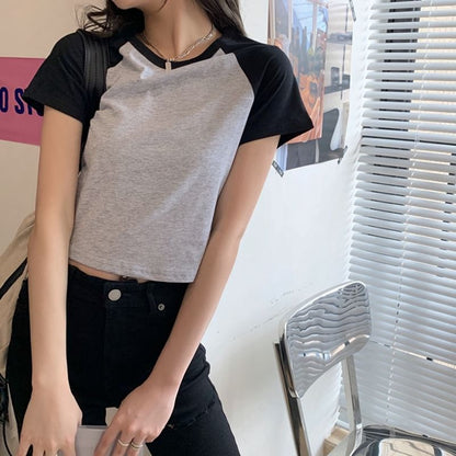 Short-Sleeve Round Neck Raglan Crop Tee