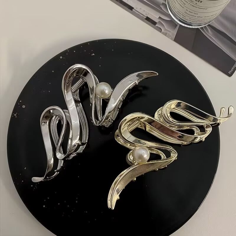 Hair Claw Pearl Faux