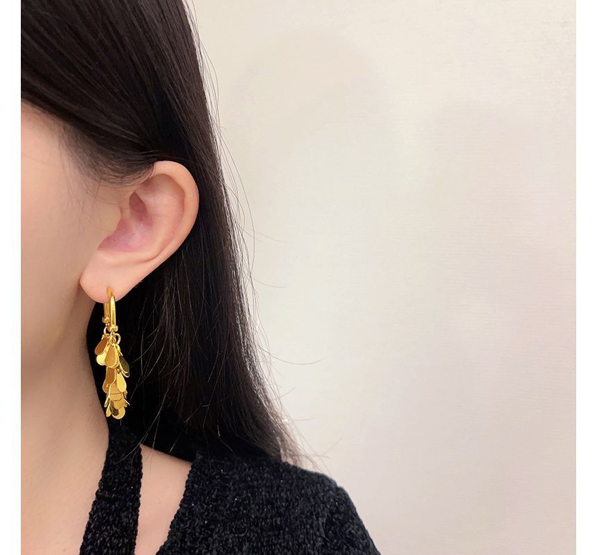 Alloy Droplet Earring Fringed