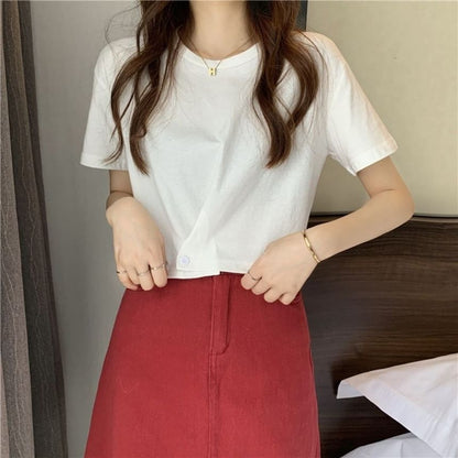 Tee Round Short-Sleeve Buttoned Neck Plain