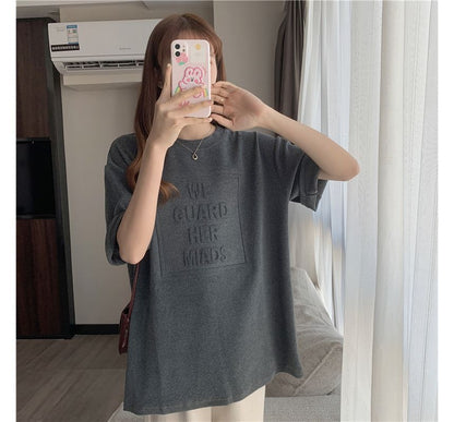Elbow-Sleeve Embossed Neck Lettering Tee Plain Oversized Crew