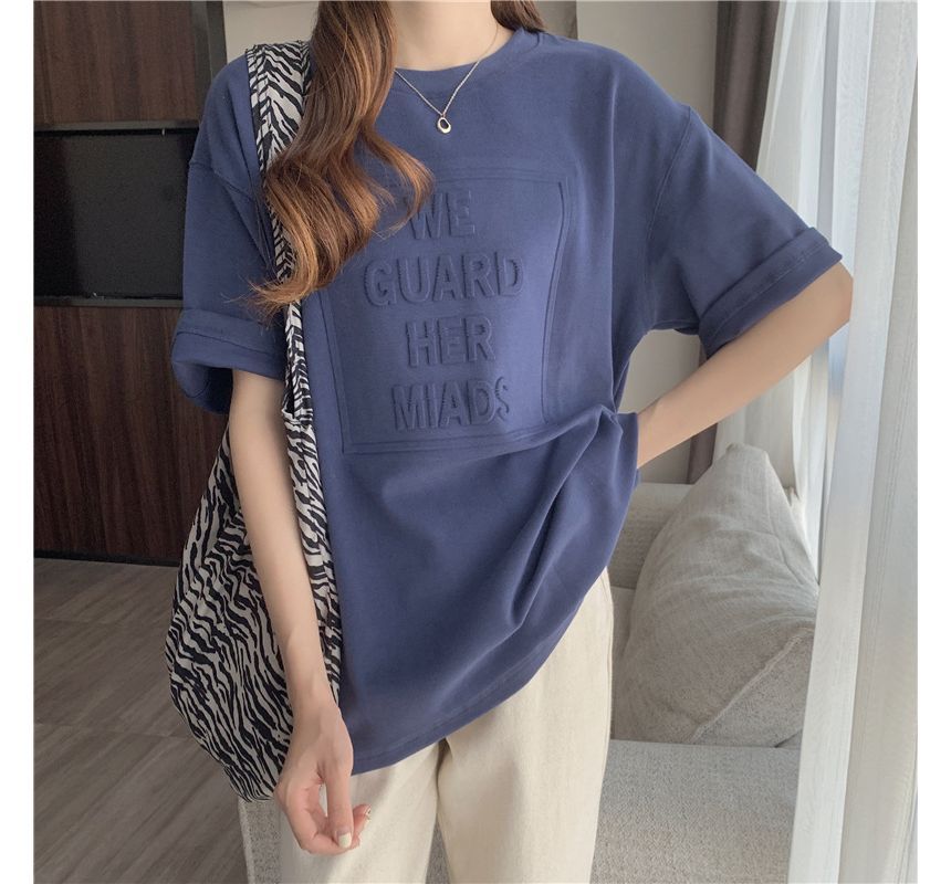 Elbow-Sleeve Embossed Neck Lettering Tee Plain Oversized Crew