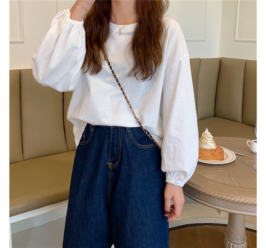 Balloon Round T-Shirt Sleeve Plain Neck