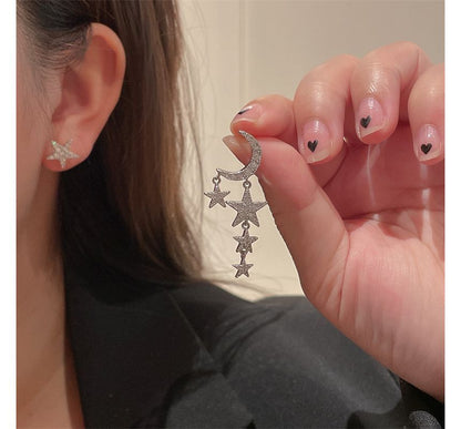 Asymmetrical Alloy Moon Star Fringed Earring