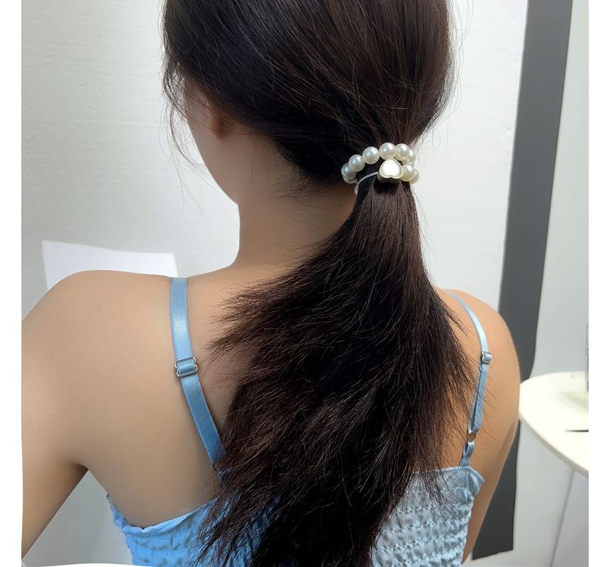 Sample Faux Pearl Hair Tie