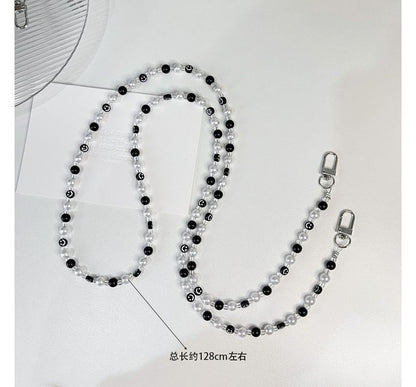 Strap Phone Smiley Pearl Faux