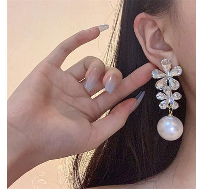 Pearl Drop Faux Rhinestone Earring Flower