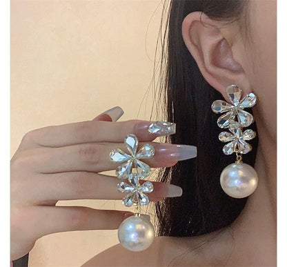 Pearl Drop Faux Rhinestone Earring Flower