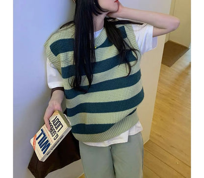 Vest Round Neck Sleeveless Knit Striped