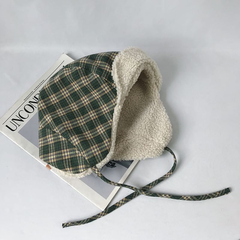 Plaid Fleece Hat Trapper Lined