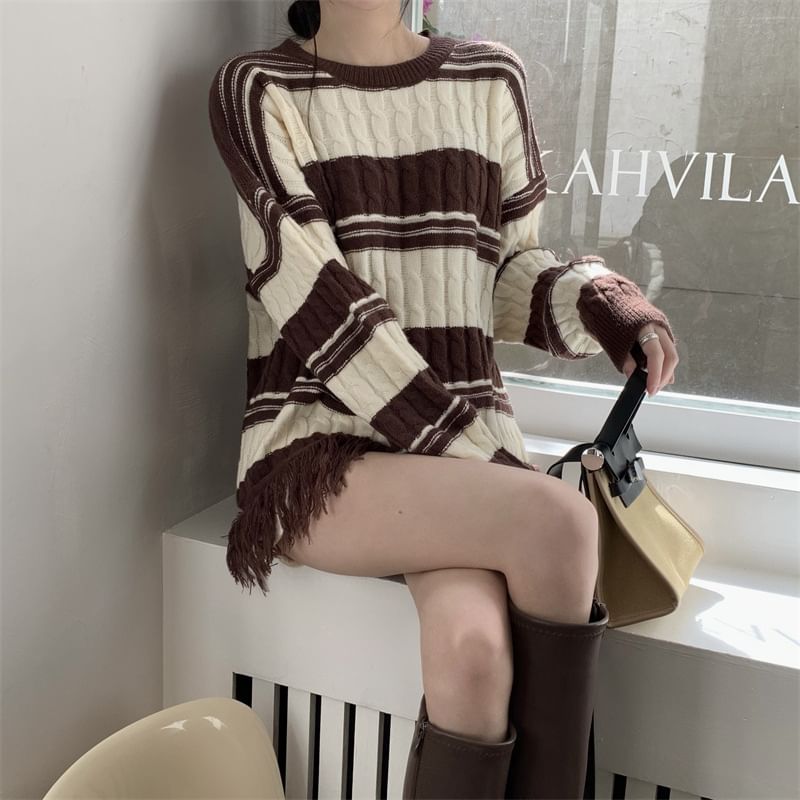 Loose-Fit Striped Sweater Frayed