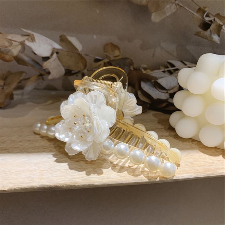 Faux Clamp Floral Acrylic Hair Pearl