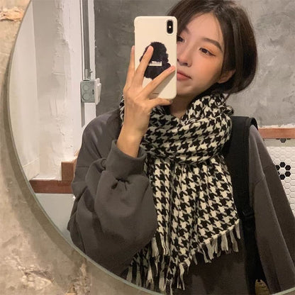 Houndstooth Scarf Knit