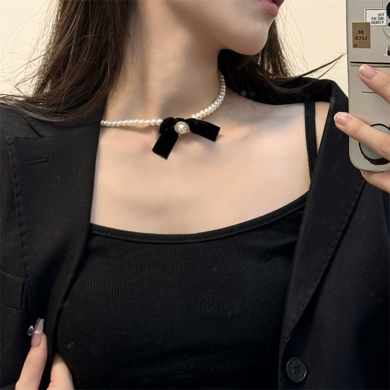 Necklace Pearl Velvet Bow Faux