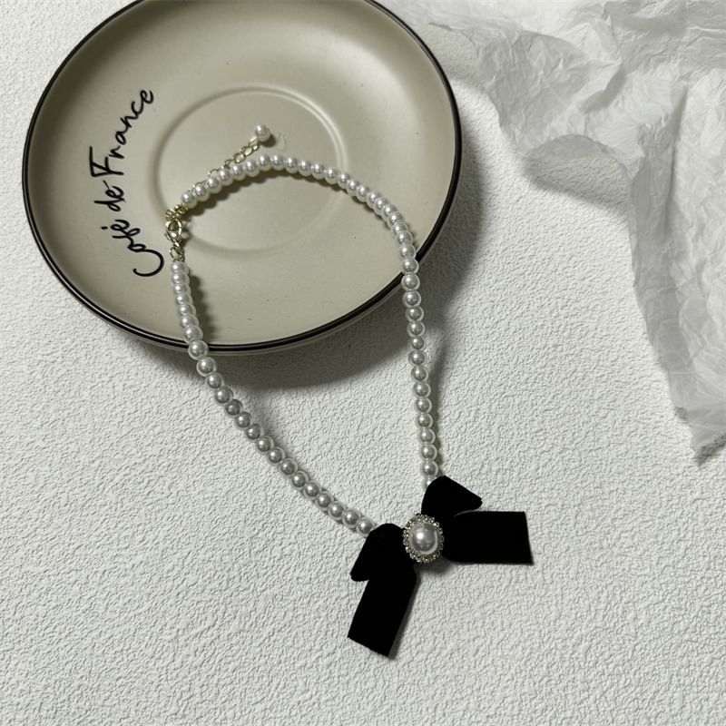 Necklace Pearl Velvet Bow Faux