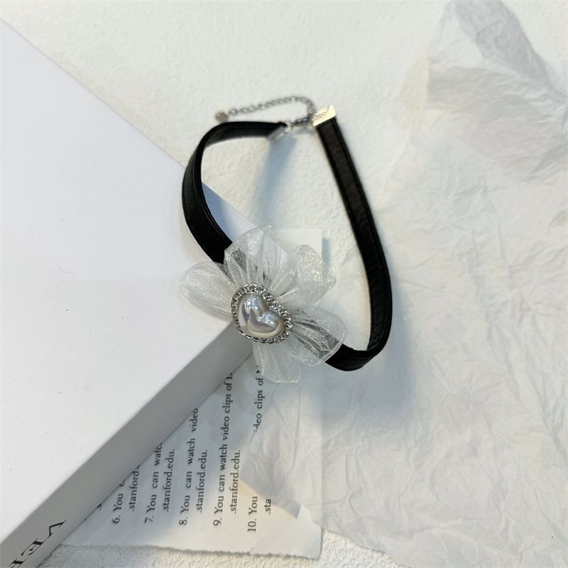 Heart Floral Leather Faux Choker