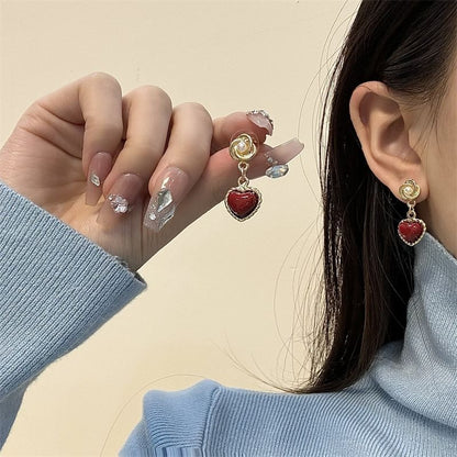 Pearl Heart Earring Faux Drop