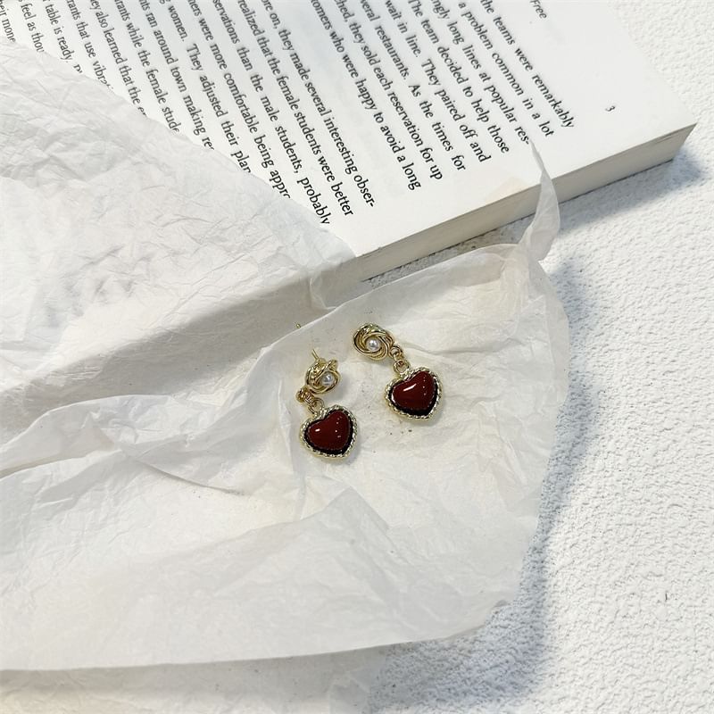 Pearl Heart Earring Faux Drop