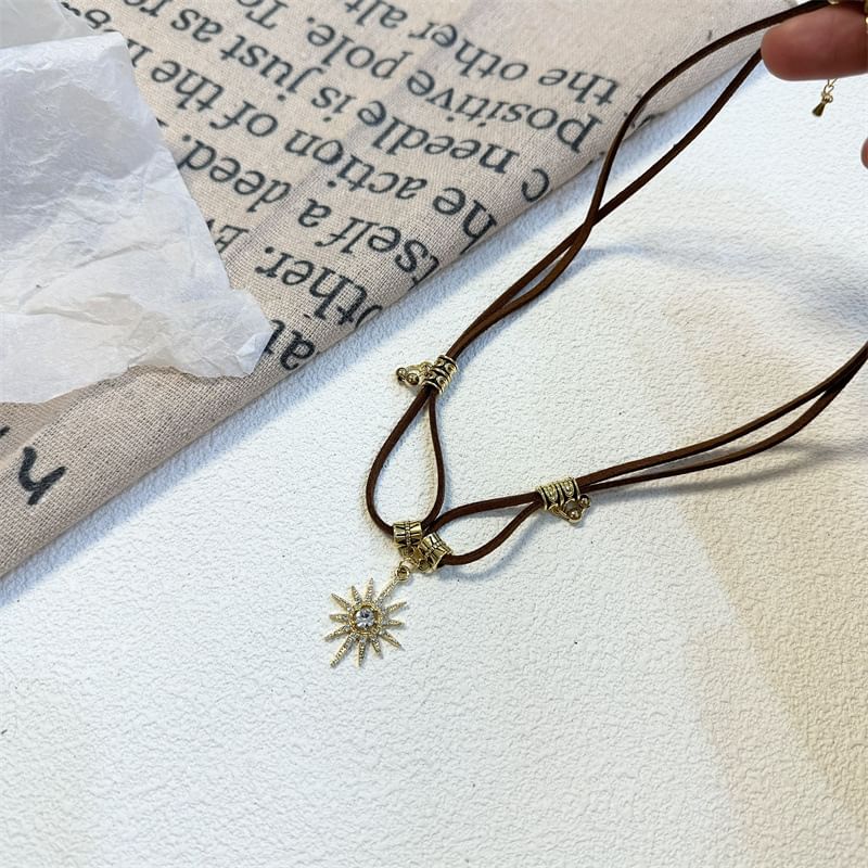 Leather Necklace Pendant Rhinestone Faux Sun