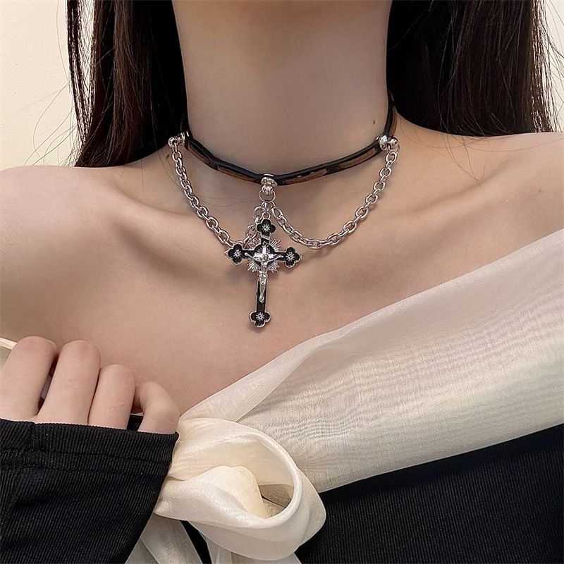 Faux Leather Chained Layered Choker