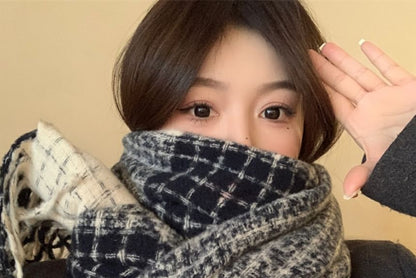 Fringe Plaid Scarf