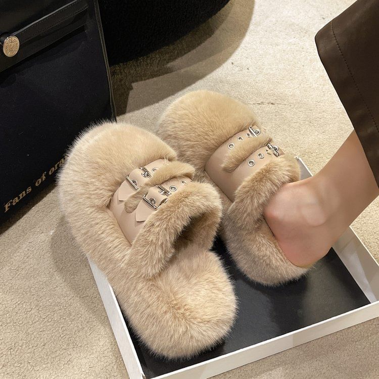 Sandals Buckled Fleece Platform