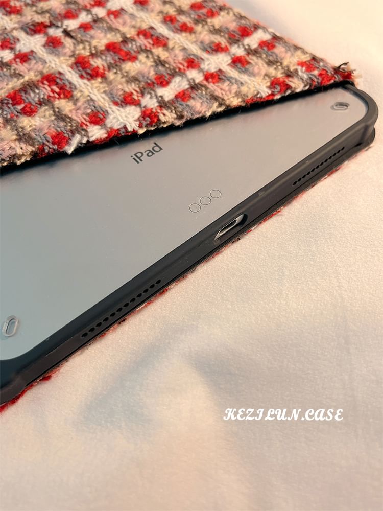 iPad Plaid Knit Case