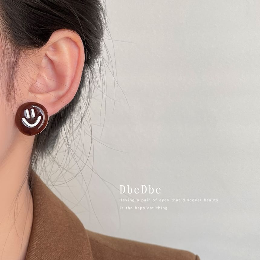Asymmetrical Acetate Ear Cuff Smiley