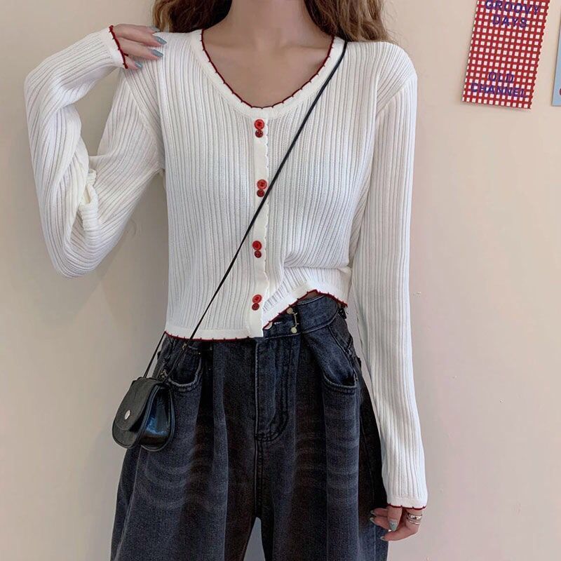 Trim Contrast V-Neck Long-Sleeve Top Knit Button Ribbed Crop