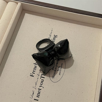 Bow Ring