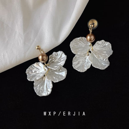 Earring Floral Clip-On Drop