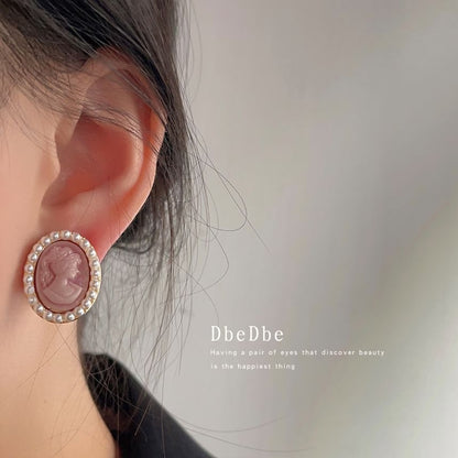 Clip-On Faux Earring Pearl Face