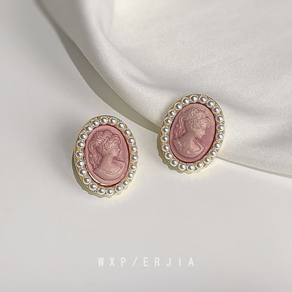Clip-On Faux Earring Pearl Face
