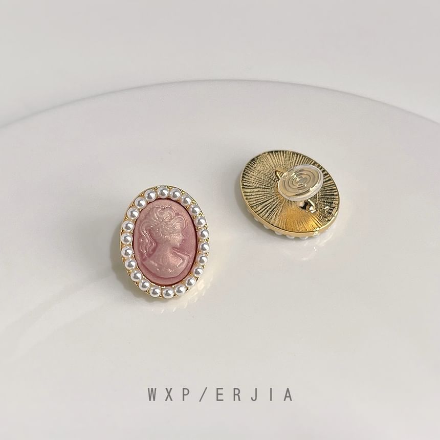 Clip-On Faux Earring Pearl Face
